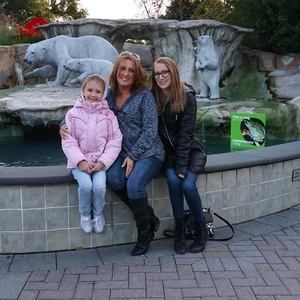 Meet your Posher, Melanie